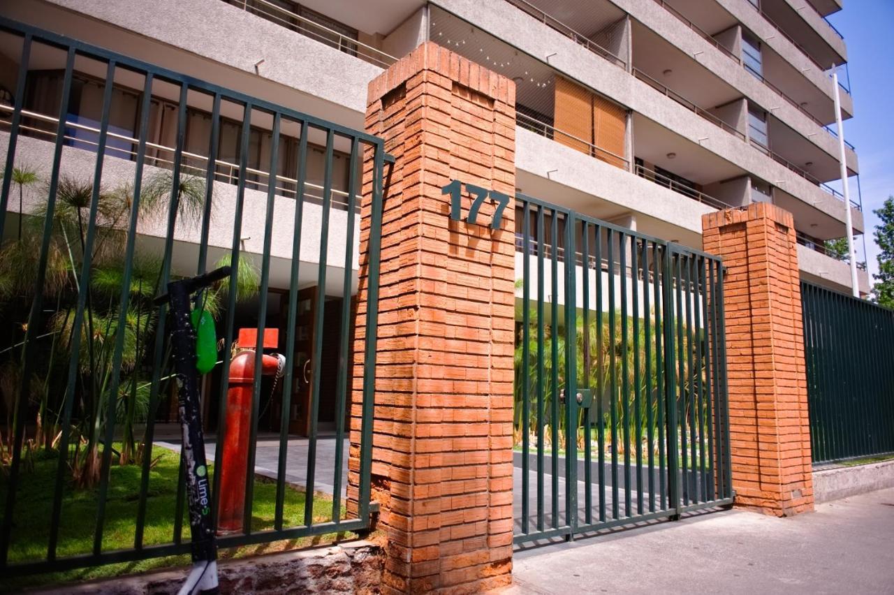 Design Apart Santiago Exterior photo